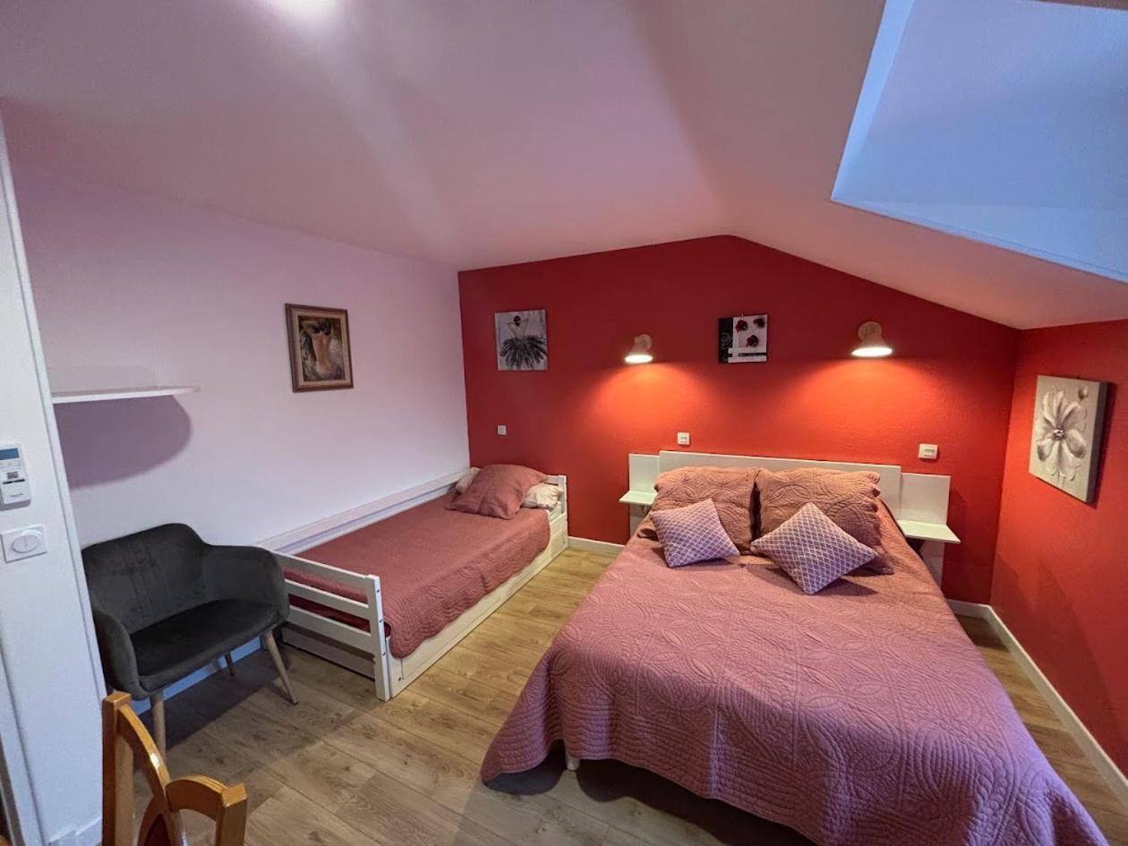 Auberge De La Normandie Junhac Kültér fotó